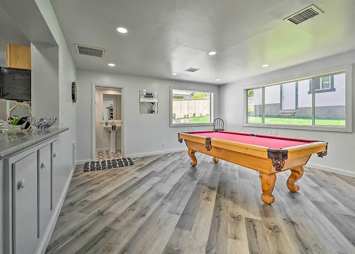 Casa vacanze Stylish 'basecamp 6850' Near Downtown Williams! Williams